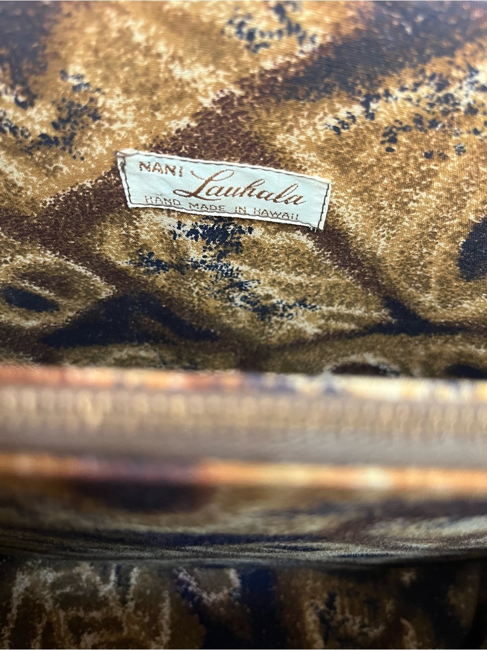 Vintage Nani Lauhala Hand Made in Hawaii Small Tote Bag with Bamboo Handles - Picture 4 of 5